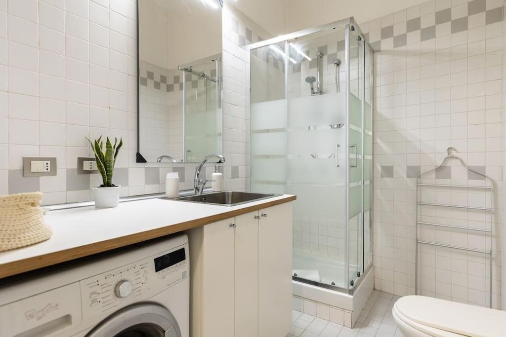 Suite In Via Del Pratello Bologna Ngoại thất bức ảnh
