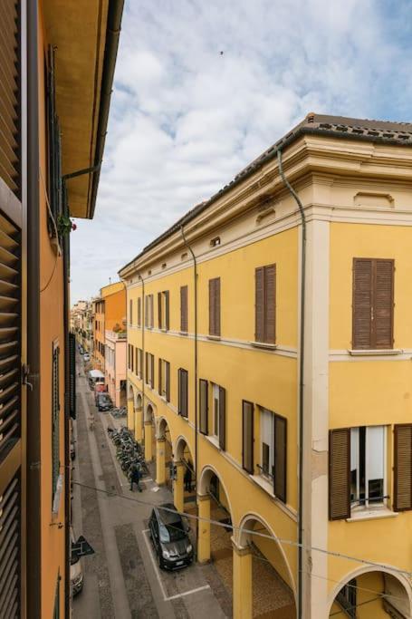 Suite In Via Del Pratello Bologna Ngoại thất bức ảnh